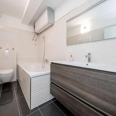 2 Bedroom Cozy In Rab Barbat Apartman Barbat na Rabu