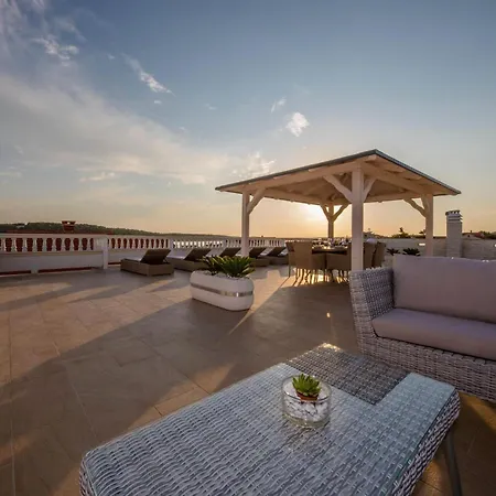 Apartman 2 Bedroom Cozy In Rab Barbat Barbat na Rabu